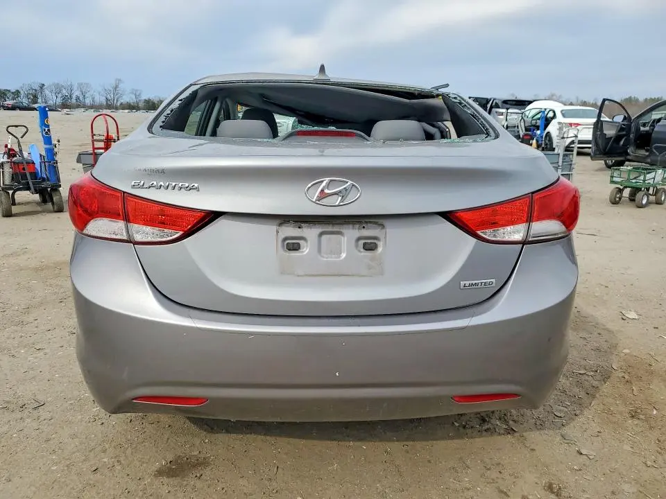 2012 HYUNDAI ELANTRA LIMITED  