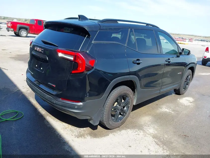 2023 GMC TERRAIN AWD AT4