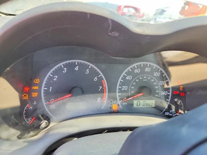 2013 TOYOTA COROLLA LE  