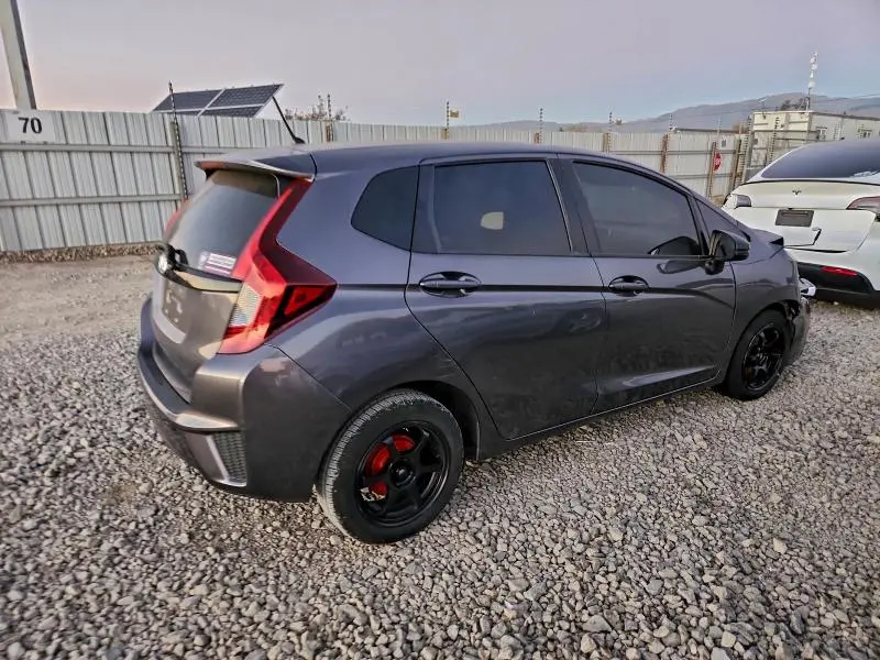 2015 HONDA FIT LX  