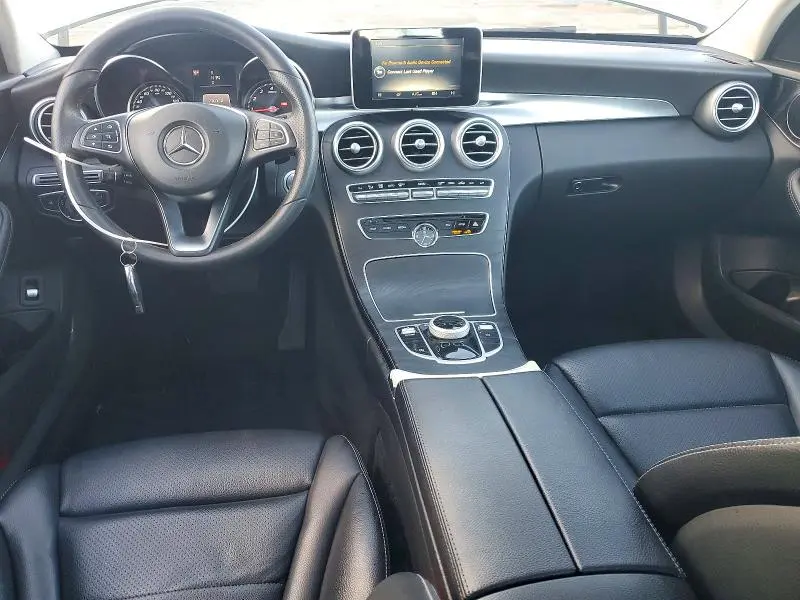 2017 MERCEDES-BENZ C 300  