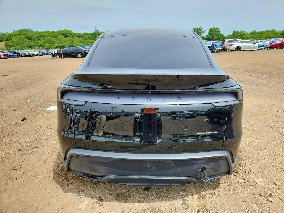 2026 TESLA MODEL Y   