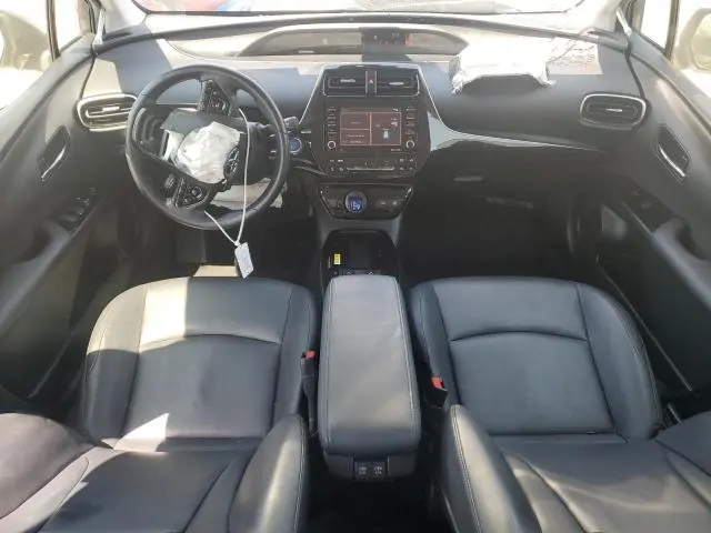 2021 TOYOTA PRIUS LE  