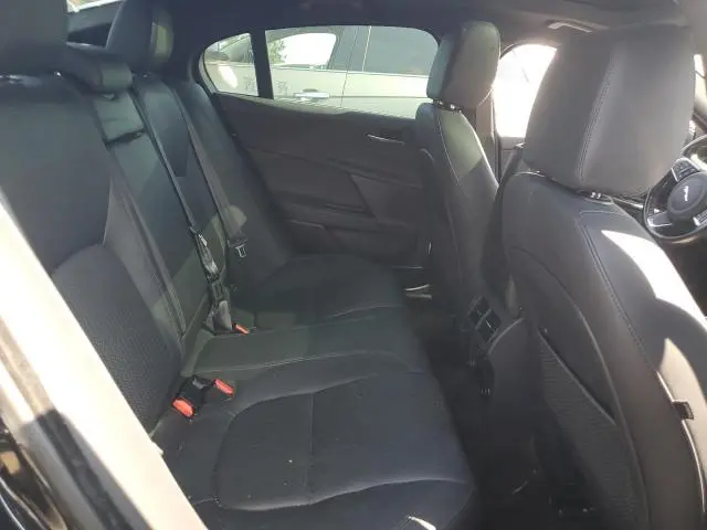 2019 JAGUAR XE PORTFOLIO  