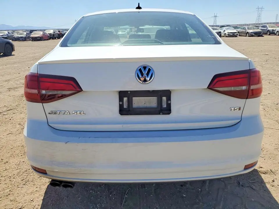 2016 VOLKSWAGEN JETTA SEL  