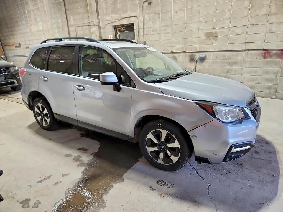 2017 SUBARU FORESTER 2.5I PREMIUM  