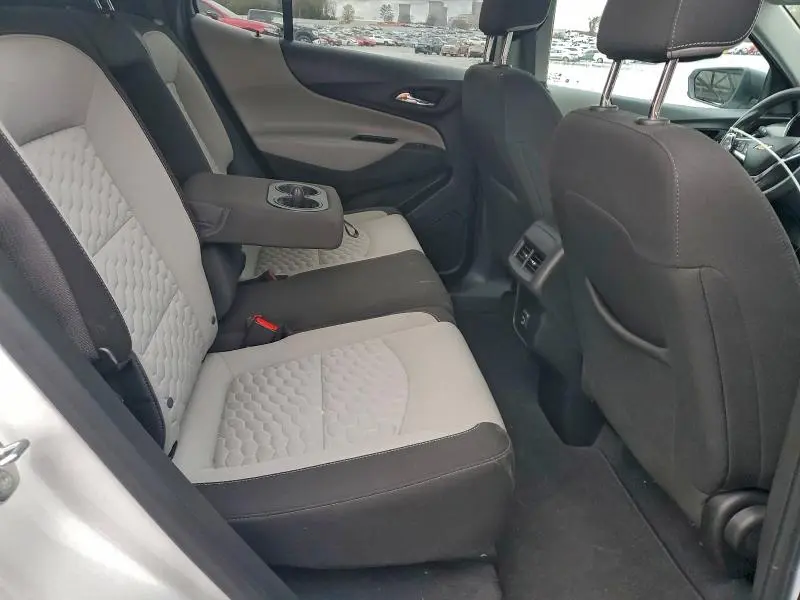 2021 CHEVROLET EQUINOX LS  