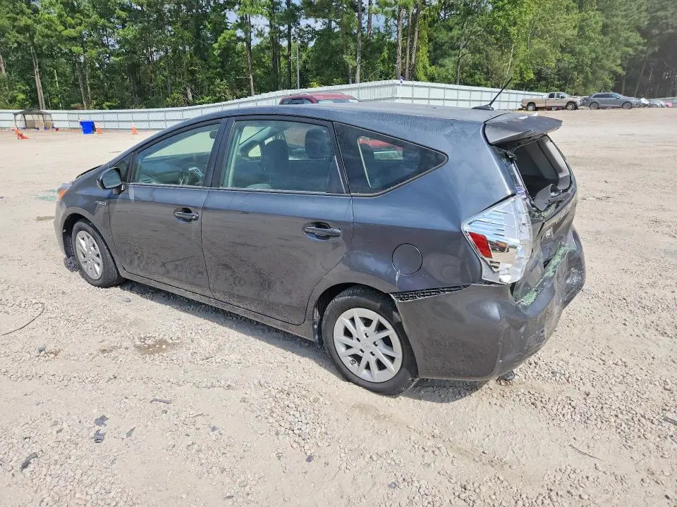 2013 TOYOTA PRIUS V THREE  