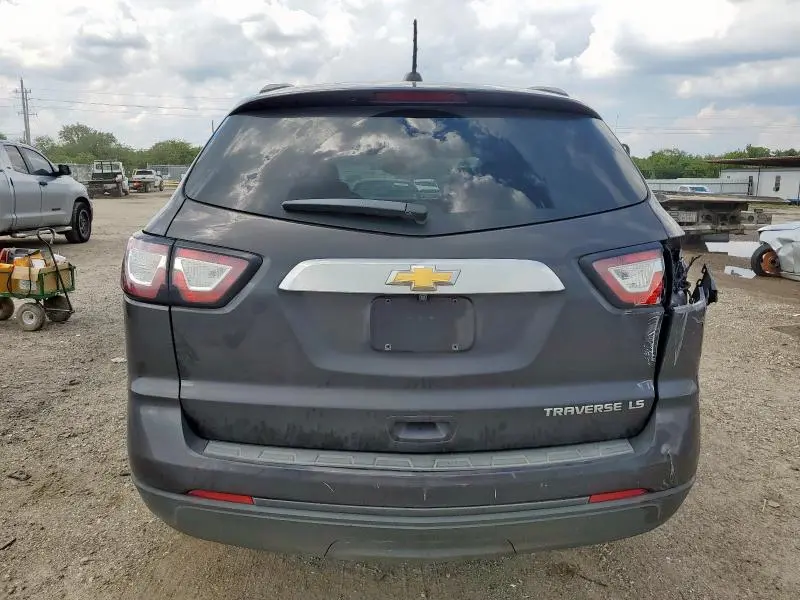 2016 CHEVROLET TRAVERSE LS  