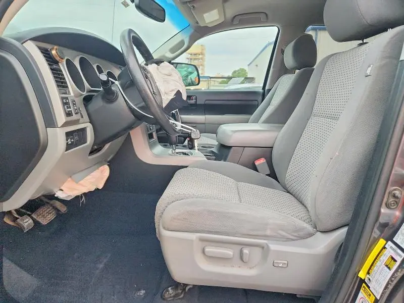 2013 TOYOTA TUNDRA CREWMAX SR5  