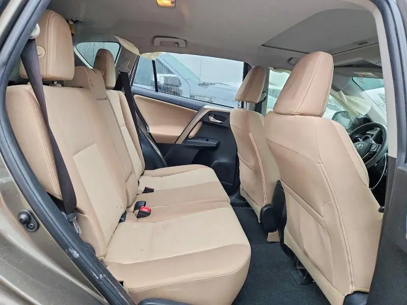 2014 TOYOTA RAV4 XLE  