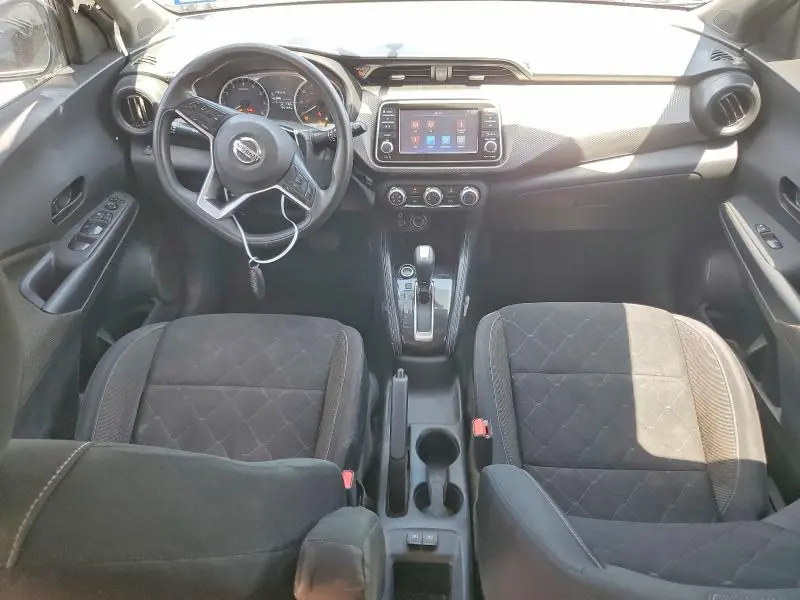 2019 NISSAN KICKS S  
