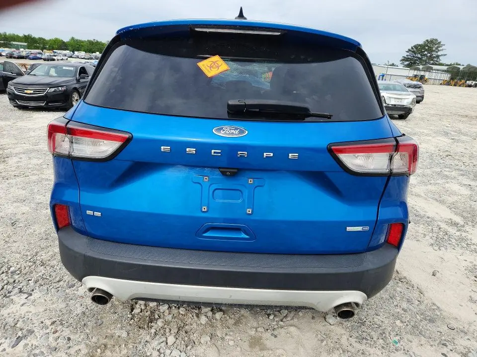 2020 FORD ESCAPE SE  