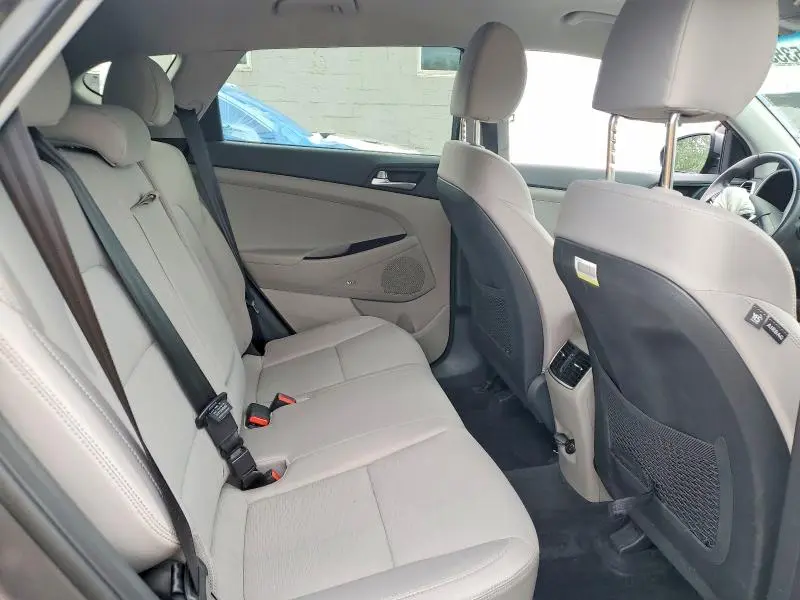 2020 HYUNDAI TUCSON SPORT  