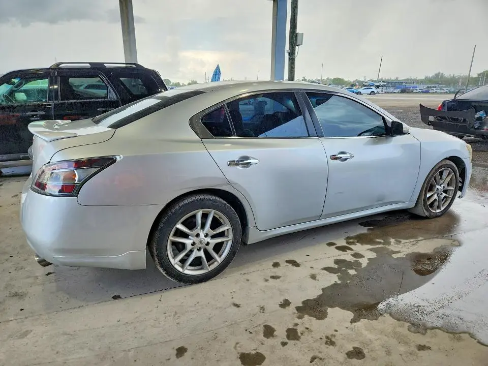 2014 NISSAN MAXIMA 3.5 S  