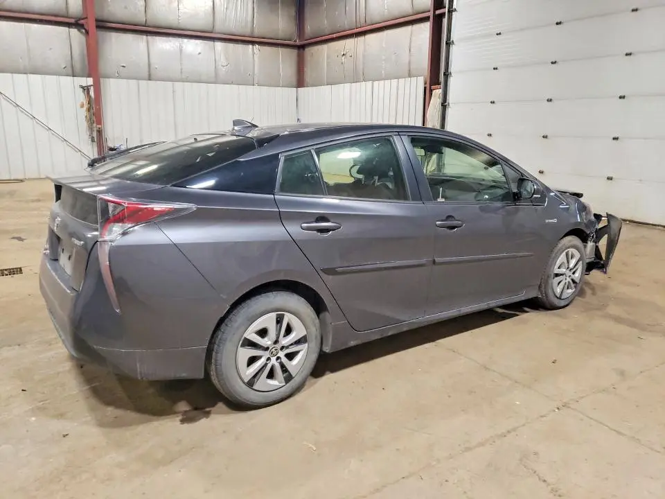 2017 TOYOTA PRIUS THREE  