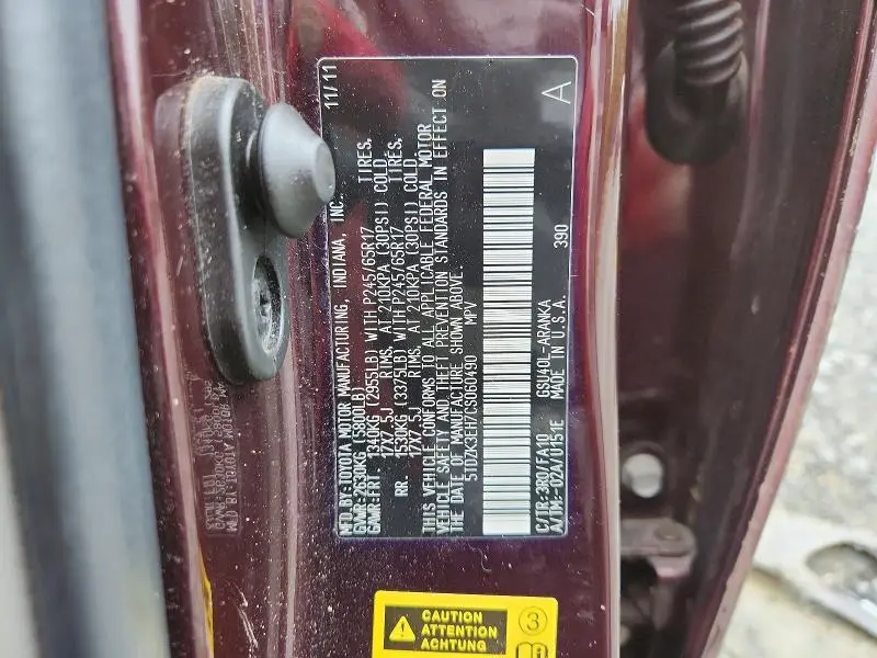 2012 TOYOTA HIGHLANDER BASE  