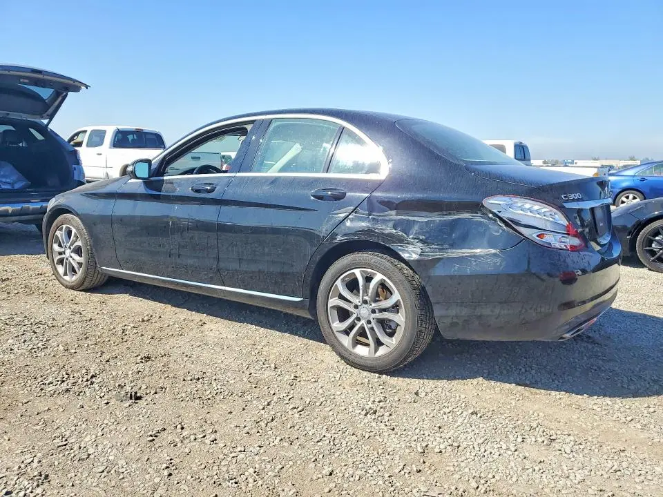 2015 MERCEDES-BENZ C 300  