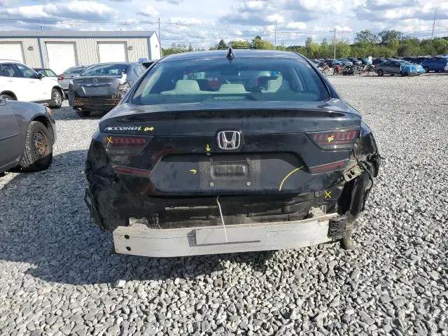 2018 HONDA ACCORD LX  