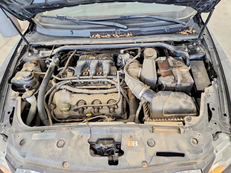 2011 FORD TAURUS LIMITED  