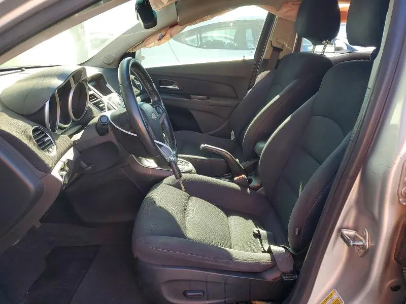 2012 CHEVROLET CRUZE LT  