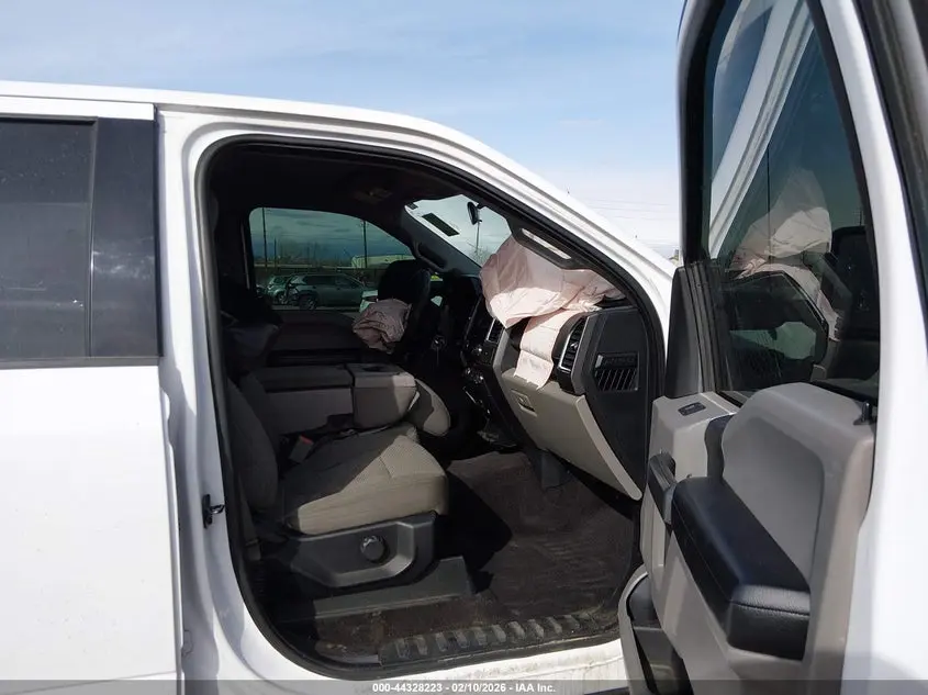 2016 FORD F-150 XLT