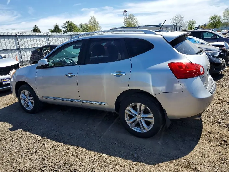 2013 NISSAN ROGUE S  