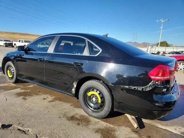 2013 VOLKSWAGEN PASSAT SE  