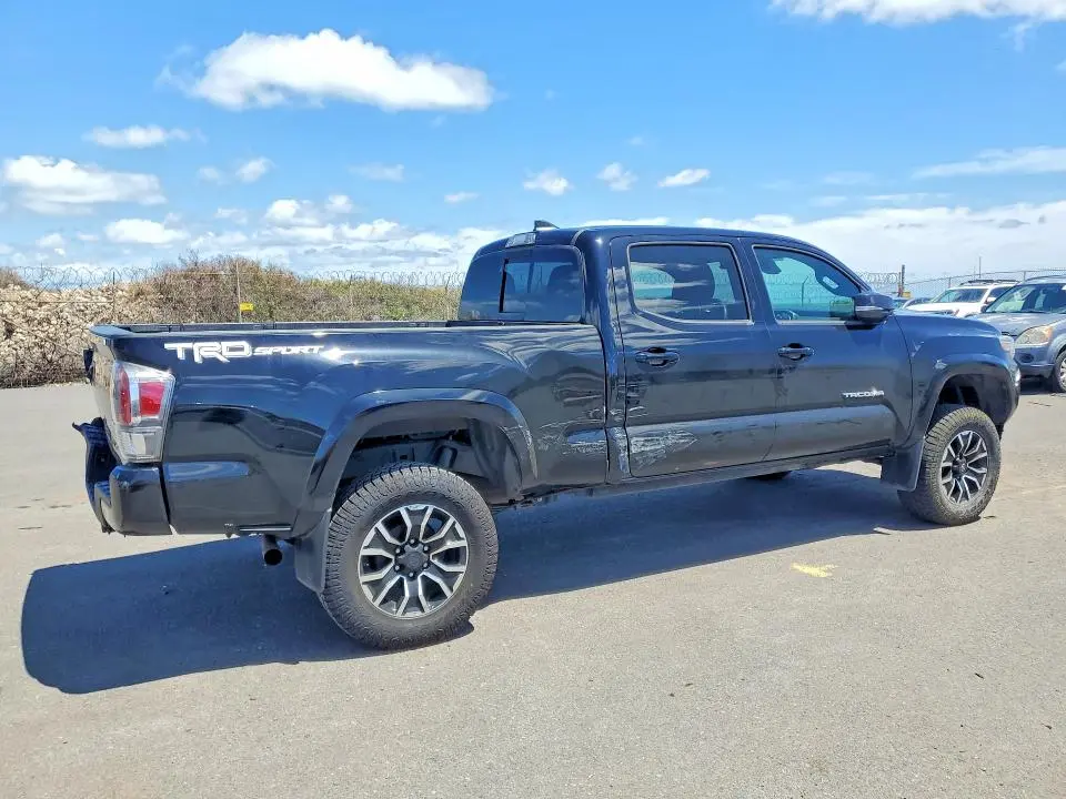 2020 TOYOTA TACOMA SR5 V6  