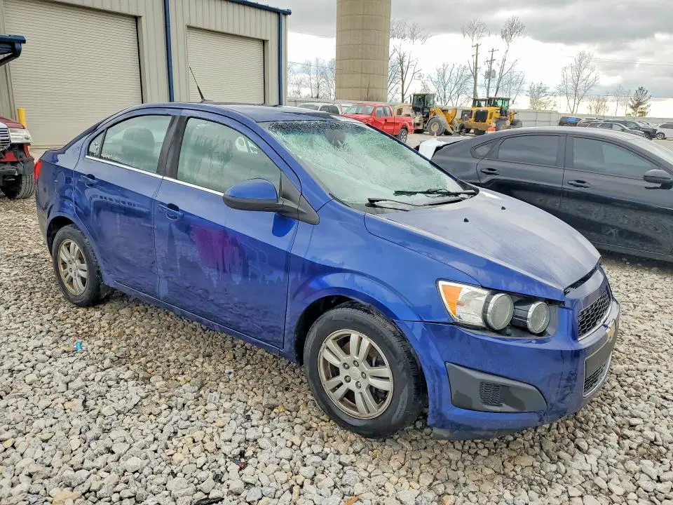 2013 CHEVROLET SONIC LT  