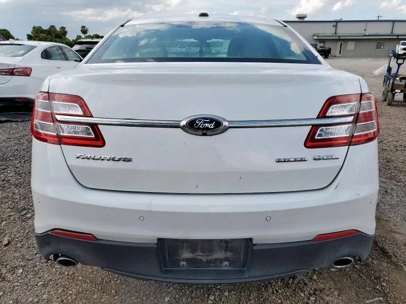 2019 FORD TAURUS SEL  