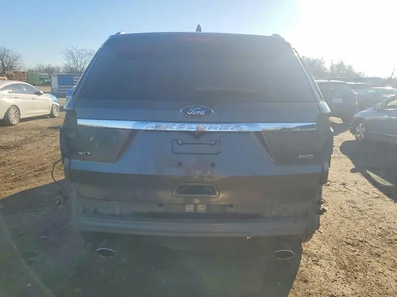 2018 FORD EXPLORER XLT  
