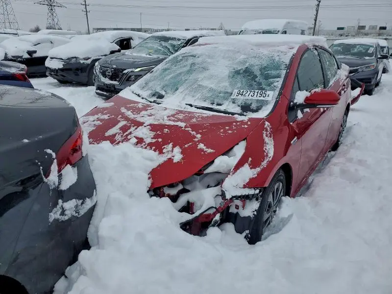 2021 TOYOTA PRIUS LE  