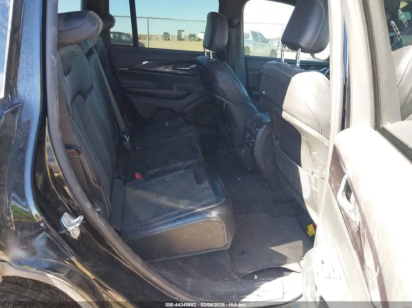 2023 JEEP GRAND CHEROKEE ALTITUDE 4X2