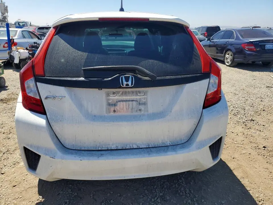 2015 HONDA FIT LX  