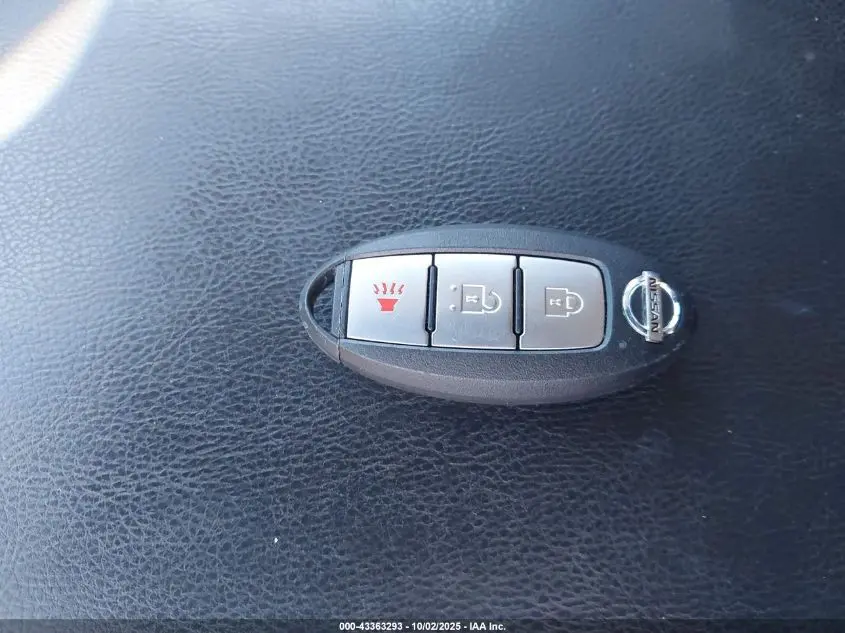 2019 NISSAN PATHFINDER S