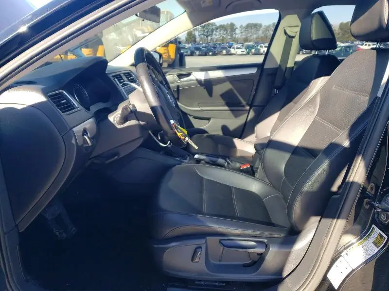 2014 VOLKSWAGEN JETTA SE  