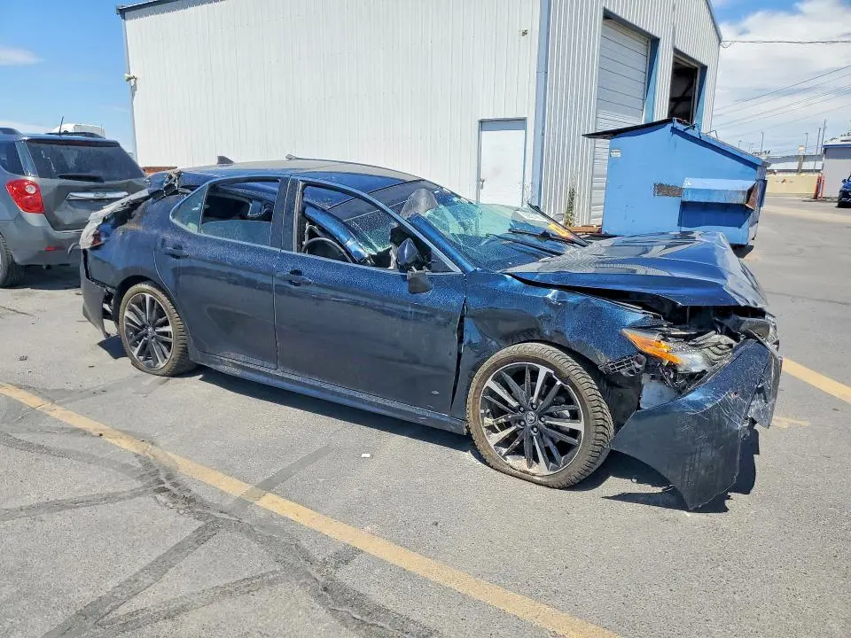 2018 TOYOTA CAMRY XSE V6  