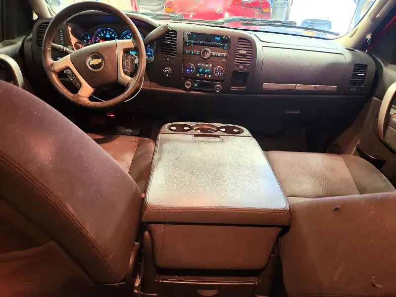 2010 CHEVROLET SILVERADO K1500 LT  