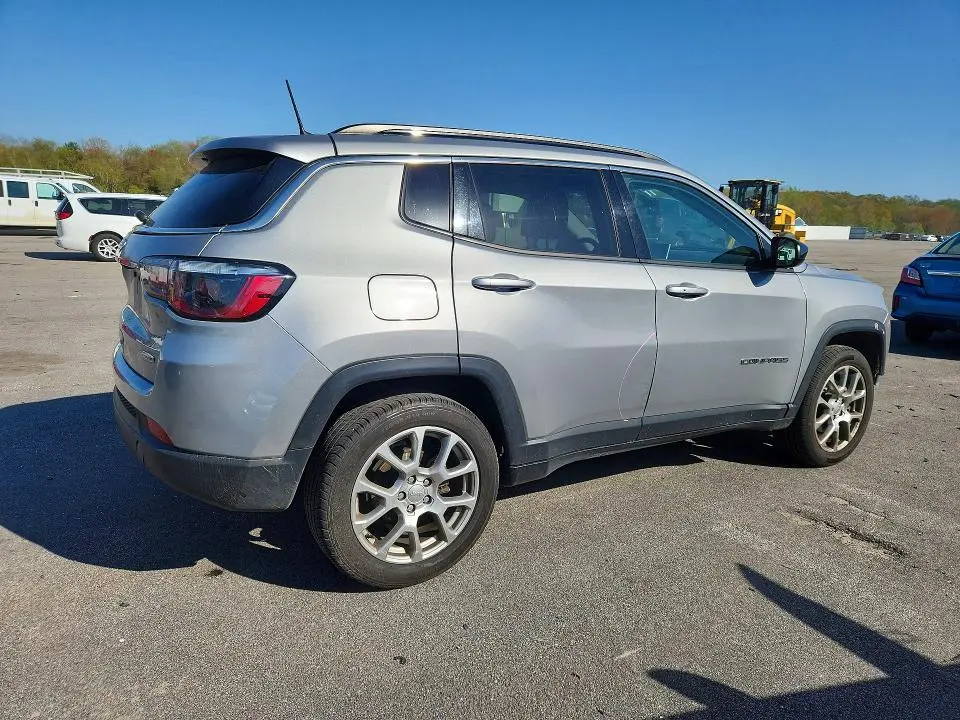 2022 JEEP COMPASS LATITUDE LUX  