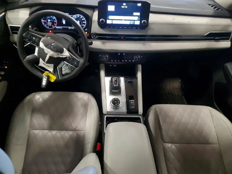 2023 MITSUBISHI OUTLANDER SEL  