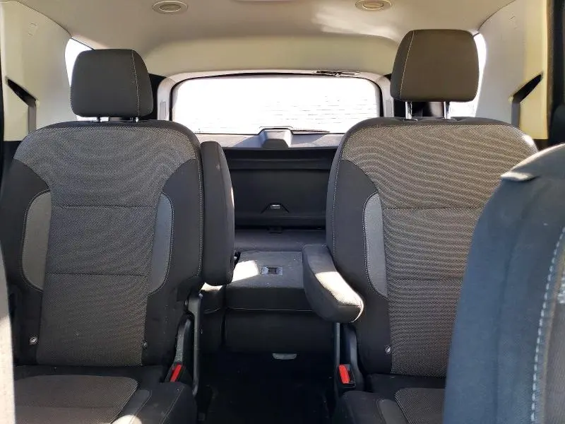 2020 CHEVROLET TRAVERSE LT  