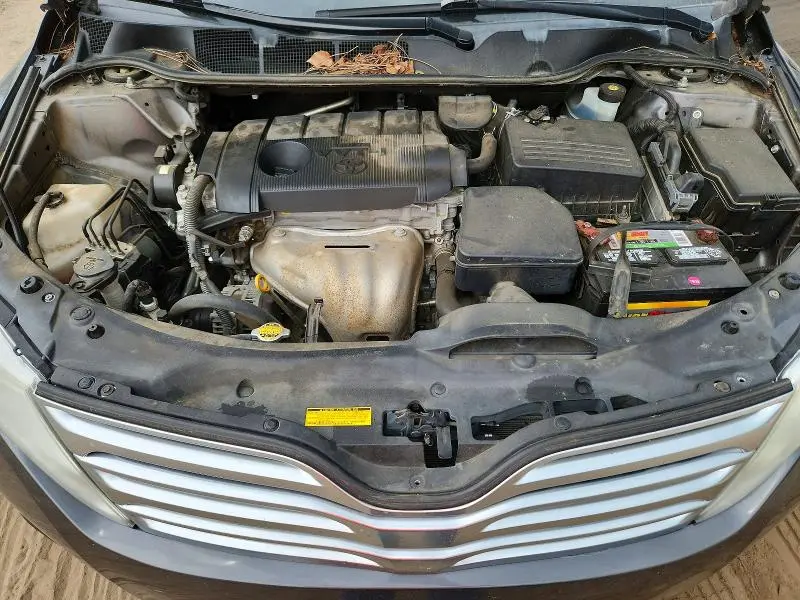 2012 TOYOTA VENZA LE  