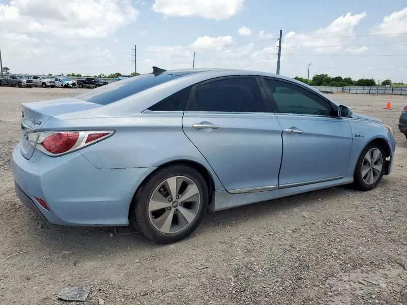 2012 HYUN SONATA   
