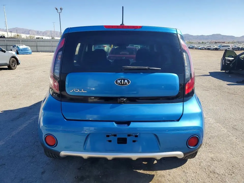2018 KIA SOUL +  