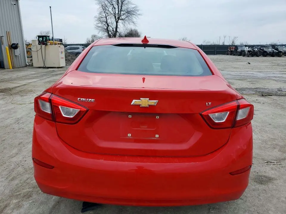 2019 CHEVROLET CRUZE LT  