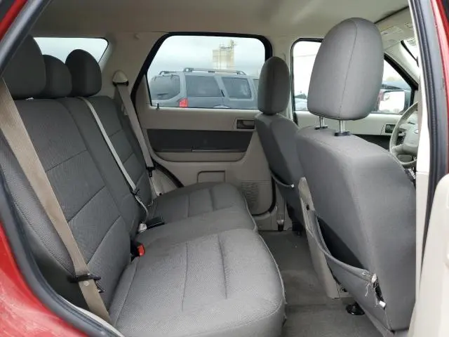 2010 FORD ESCAPE XLT  