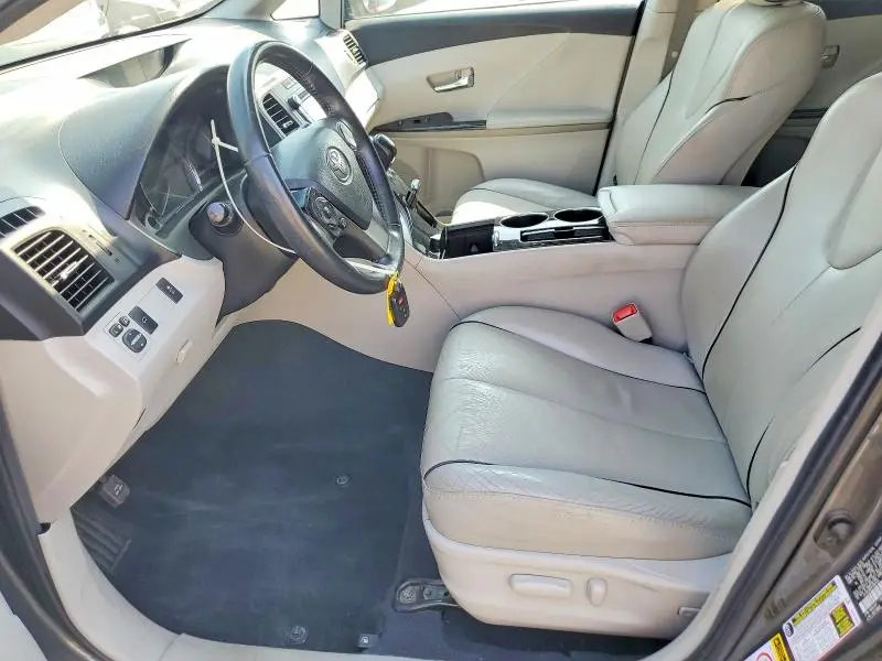2014 TOYOTA VENZA XLE  