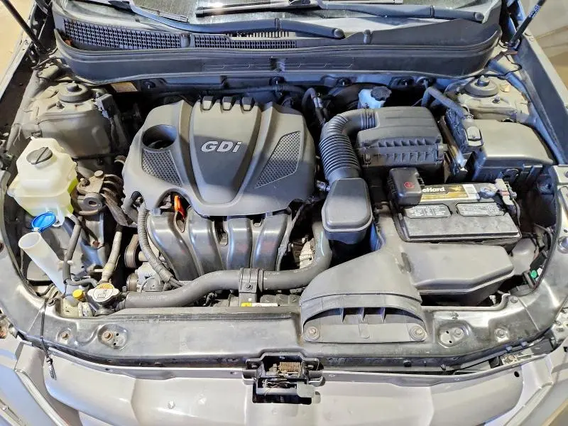 2013 HYUNDAI SONATA GLS  