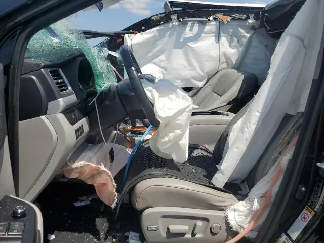 2015 TOYOTA HIGHLANDER LIMITED  